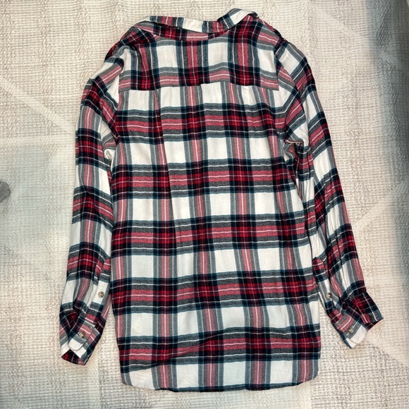 Super Soft Plaid Button Down - Picture 4 of 5